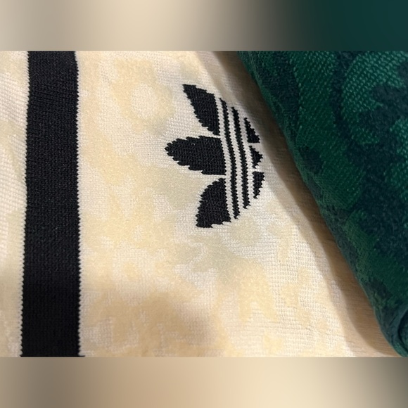 ADIDAS Originals X LIBERTY LONDON Crew Socks Limited Edition - Picture 7 of 7